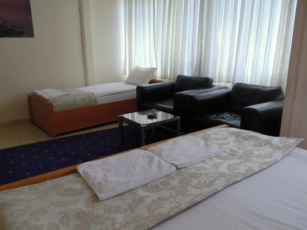 Caylan Hotel Izmir 2*,